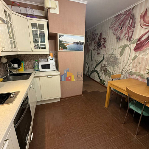 Трёхкомнатная квартира в Москве, купить трёхкомнатную квартиру 