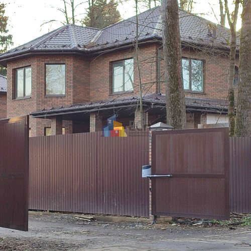 Коттеджи в Москве, купить коттедж 